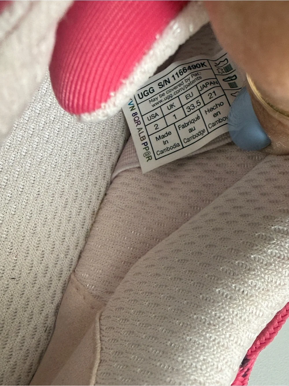 UGG lightweight girls
